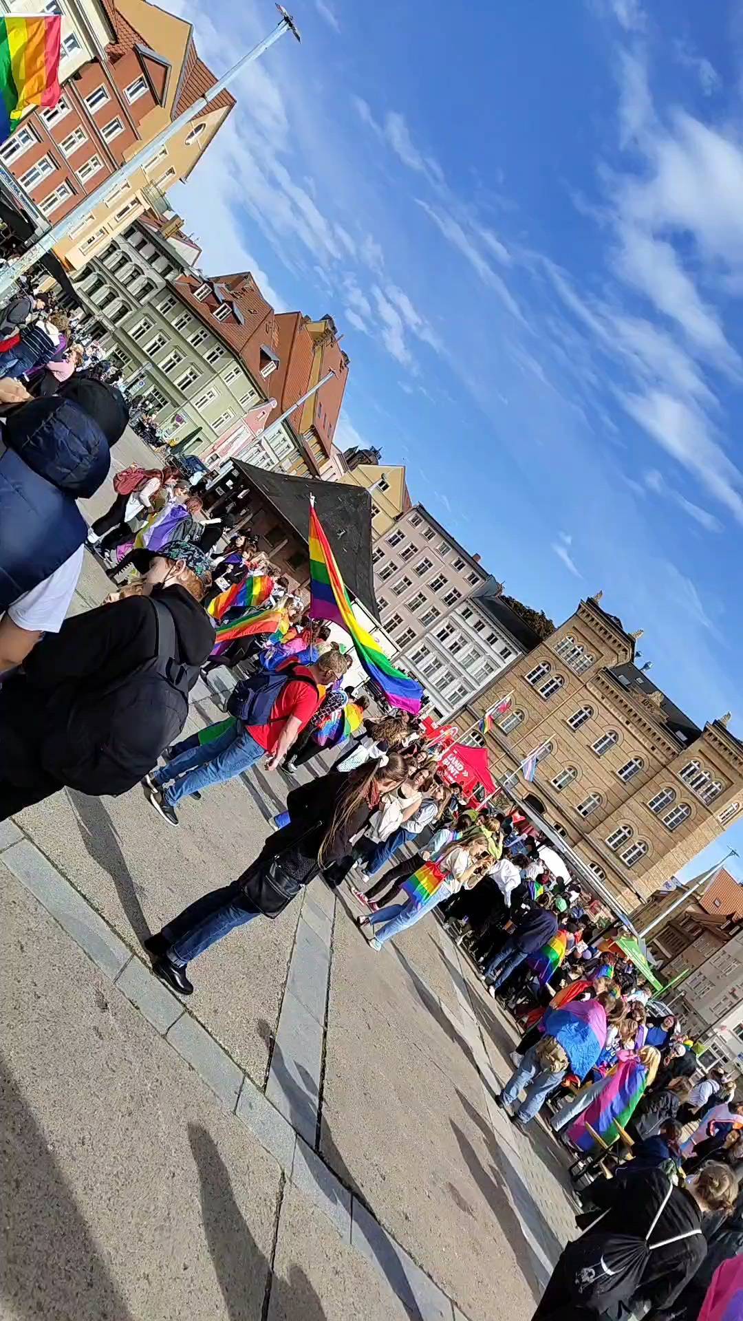 ❤️🧡💛💚💙💜
Ab 14:00 Uhr geht's los mit dem ersten CSD in Stralsund

Kommt noch schnell vorbei und seid mit dabei

#queer #queermv #queer_hgw #queerinmv
#pride #csd #csddeutschland #csdnord #lsvd 
#gay #lesbisch #schwul #bi #trans #inter #andersabernormal